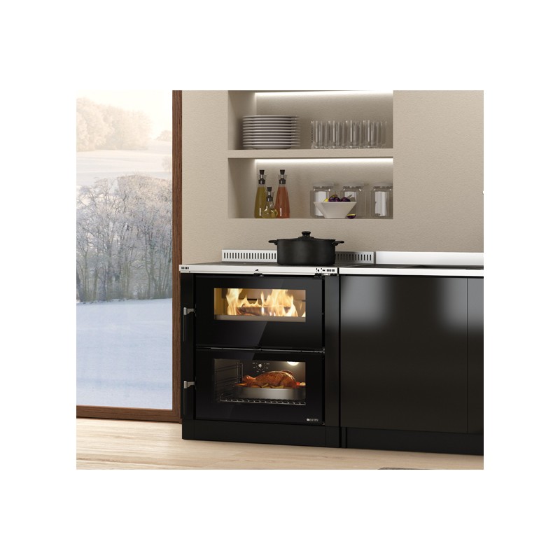 cucina a legna la nordica extraflame verona xxl con rivestimento in acciaio smaltato 70 kw colore nero antracite ad aria