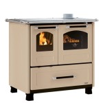 CUCINA A LEGNA LA NORDICA EXTRAFLAME FAMILY 4,5 CON RIVESTIMENTO IN ACCIAIO PORCELLANATO 7,5 KW COLORE CARAMELLO AD ARIA